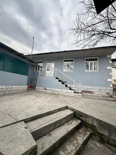Срочно продаю дом г. Ош ул. Закирова Ноокатский подьем