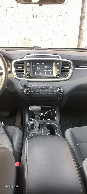Транспорт: Kia Sorento: 2019 г., 2.4 л, Автомат, Бензин, Кроссовер — 2