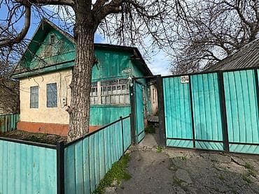 Дом с участком. Адрес на калитке: Советская 104. - Жилой одноэтажный