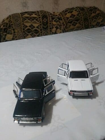 турецкая модель платья: Копия данной модельки. Масштаб 1/24. Новая. Имеется упаковочная — 4