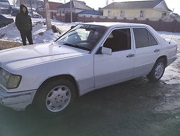 daf 75: Mercedes-Benz W124: 1990 г., 2.3 л, Ручные, Бензин, Седан — 1