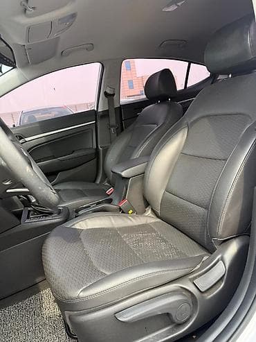 Продажа авто: Hyundai Avante: 2019 г., 1.6 л, Автомат, Бензин, Седан — 8