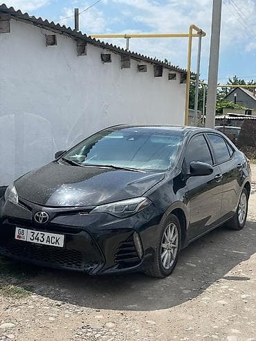 Toyota Corolla: 2017 г., 1.8 л, Вариатор, Бензин, Седан