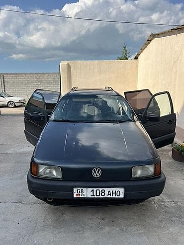 bmw g01: Volkswagen Passat Variant: 1990 г., Универсал — 2
