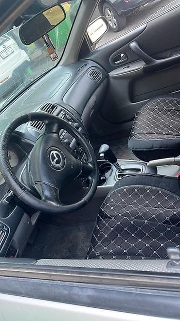 mazda 3: Mazda 323: 2002 г., 1.6 л, Автомат, Бензин, Седан — 3