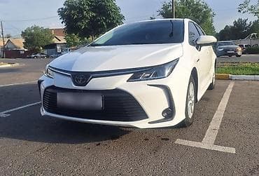 mersedes e320: Toyota Corolla: 2023 г., 1.8 л, Вариатор, Гибрид, Седан — 1