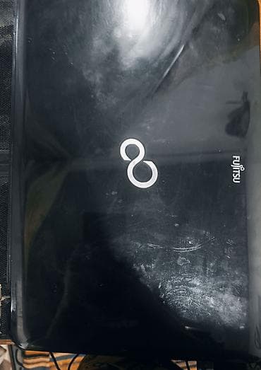 Ноутбук Fujitsu (серия Lifebook, 15–16") с дисководом DVD-RW lalafo.kg да Ноутбук Fujitsu (серия Lifebook, 15–16") с дисководом DVD-RW