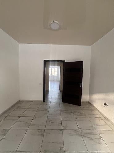 джамал: Продажа офисов 150 м², С ремонтом, Многоэтажное здание, 1 этаж — 2