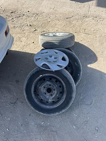 camry universal: Колеса в сборе 185 / 60 / R 14, Лето, Б/у, Комплект, Легковые, Железные, отверстий - 4 — 2