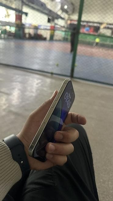 poco x8: IPhone 16 Pro, Серебристый, 100 % — 3