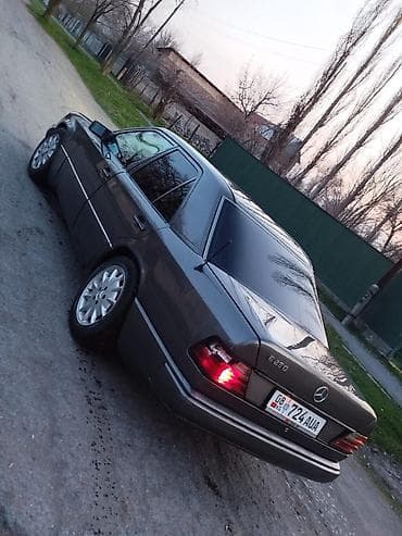 зил 130 каратышка: Mercedes-Benz W124: 1992 г., Механика, Бензин, Седан — 6