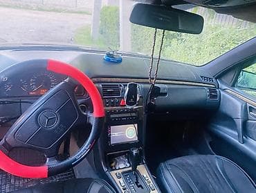 Продажа авто: Mercedes-Benz E-Class: 1998 г., 4.3 л, Автомат, Газ, Седан — 2