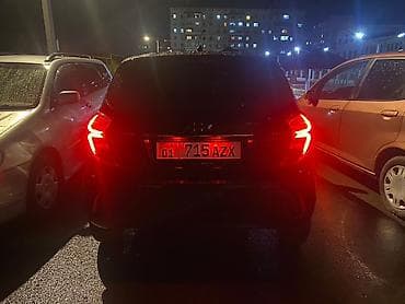 Продажа авто: Chevrolet Spark: 2017 г., Хэтчбэк — 7