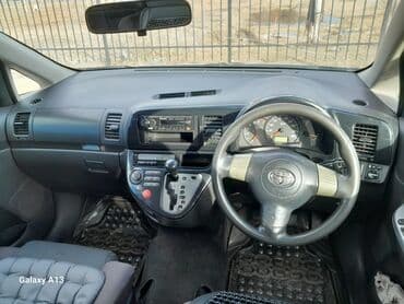 срочно продаю в связи с переездом: Toyota WISH: 2003 г., 1.8 л, Автомат, Бензин, Универсал — 7