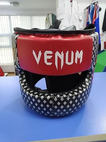боксёр: Боксеркий шлем с бампером шлем для бокса Venum в спортивном магазине — 1