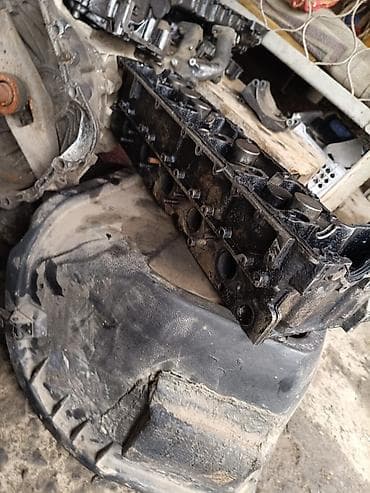 запчасть киа: Продаётся двигатель Mercedes-Benz OM601 в разобранном виде. В — 1