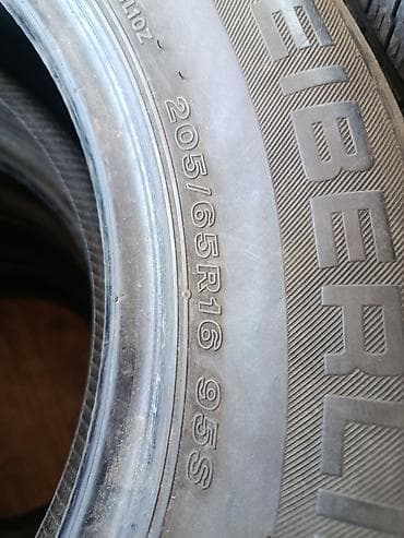 m5 e60: Шины 205 / 65 / R 16, Лето, Б/у, Комплект, Легковые, Япония — 2