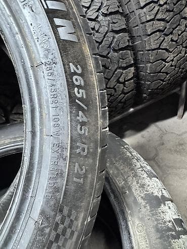 265 45 r21: Резина 1 шт 
Шина Michelin 
265/45/21 — 2
