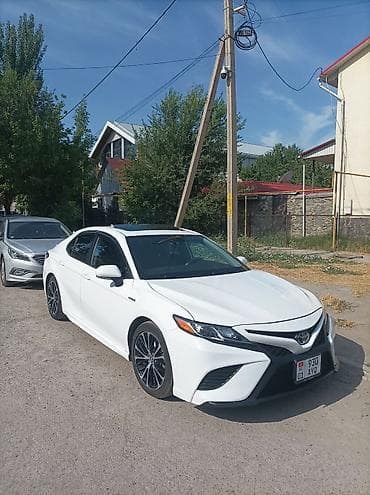 Унаа: Toyota Camry: 2019 г., 2.5 л, Автомат, Гибрид, Седан — 6