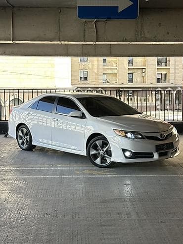 Toyota Camry: 2013 г., 2.5 л, Автомат, Бензин, Седан