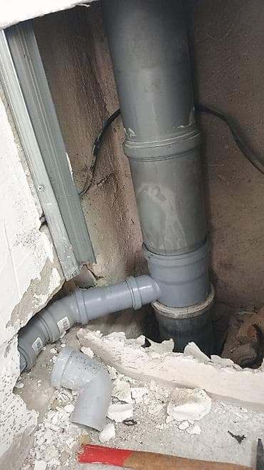 Услуги по строительству и ремонту: 🔧 САНТЕХНИК МАРУФ — БИШКЕК 🚿 Сантехнические услуги: • Установка — 2