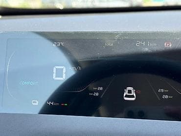 li l7 max: Changan Qiyuan Q05: 2026 г., Электромобиль — 10