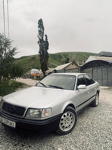 решетка радиатора 211: Audi 100: 1993 г., 2.6 л, Бензин, Седан — 6