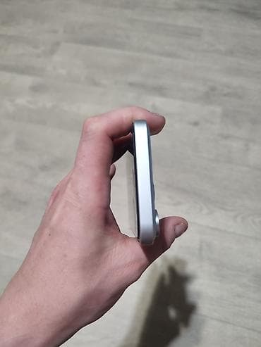 iphone xr корпус 13: IPhone Xr, Б/у, 128 ГБ, Чехол, 100 % — 6