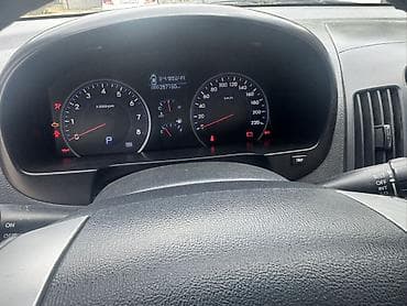 авто бизнес: Hyundai Avante: 2010 г., 1.6 л, Автомат, Бензин, Седан — 7