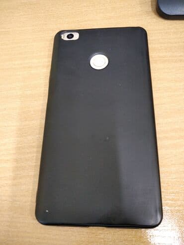 чехлы на редми 8: Xiaomi, Mi Max 2, Б/у, 64 ГБ, цвет - Золотой, 2 SIM — 4