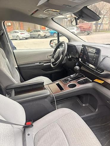 бампер тойота аристо: Toyota Sienna: 2021 г., 2.5 л, Бензин, Минивэн — 3