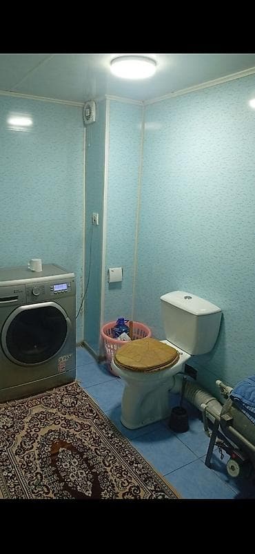 поодаю дом: 70 м², 4 комнаты, Забор, огорожен — 2