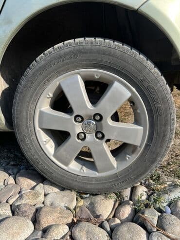 шина на мотоблок: Литые Диски R 15 Toyota, Комплект, отверстий - 3, Б/у — 3