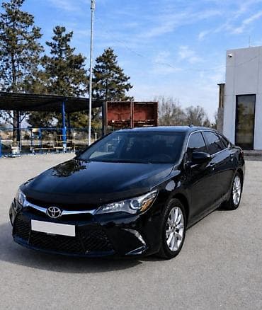 Toyota Camry: 2018 г., 2.5 л, Автомат, Бензин, Седан — 2
