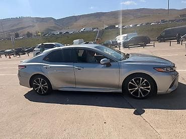 свежо пригнан: Toyota Camry: 2020 г., 2.5 л, Автомат, Бензин, Седан — 7