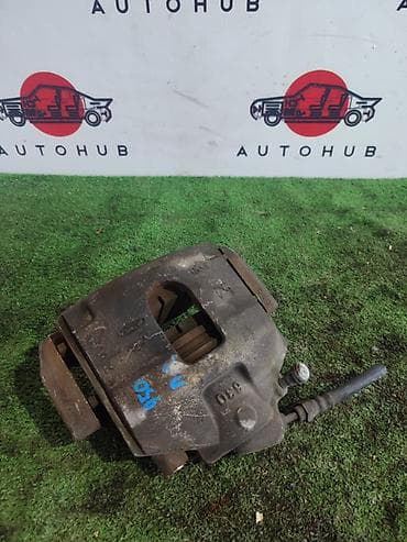 колодки мазда демио: Суппорт передний правый для Mazda Demio DY5W (1.3/1.5), год 2004 — 1
