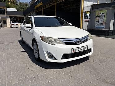 matiz 2012: Toyota Camry: 2012 г., 2.5 л, Автомат, Гибрид, Седан — 6