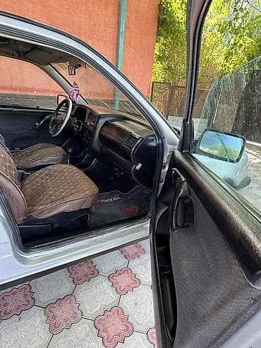 детский багги на бензине: Volkswagen Vento: 1996 г., 1.8 л, Бензин, Седан — 6