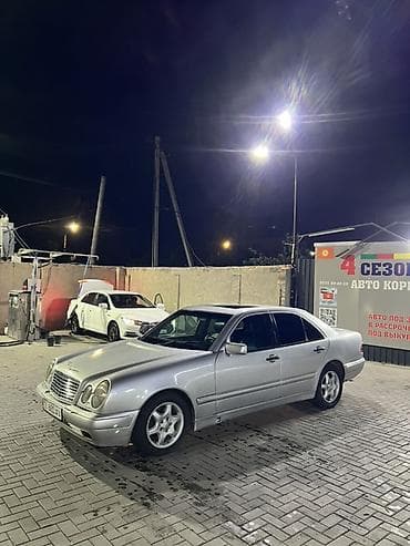 Mercedes-Benz E-Class: 1997 г., 3.2 л, Автомат, Бензин, Седан