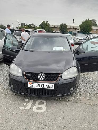 гольф коробка: Volkswagen Golf V: 2004 г., 1.6 л, Механика, Бензин, Хэтчбэк — 1