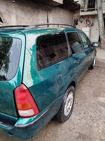 tesla model 3: Ford Focus: 2023 г., 1.8 л, Механика, Дизель, Универсал — 1