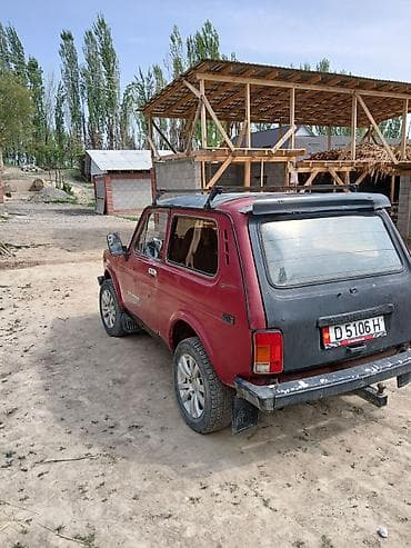 реставрация мотоцикла восход 2: ВАЗ (ЛАДА) 2121 (4x4): 1994 г., 1.7 л, Ручные, Бензин, Внедорожник — 6