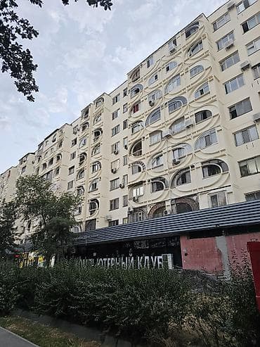 малодой гвардия: 2 комнаты, 52 м², Молодая Гвардия Индивидуалка, 2 этаж, Свежий ремонт — 1