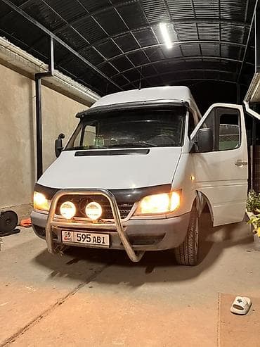 айнек авто: Mercedes-Benz Спринтер: 2000 г., 2.2 л, Кол менен иштөөчү, Дизель — 10
