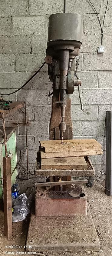 компрессоры для краски: Настольный/напольный вертикальный сверлильный станок с ременным — 4