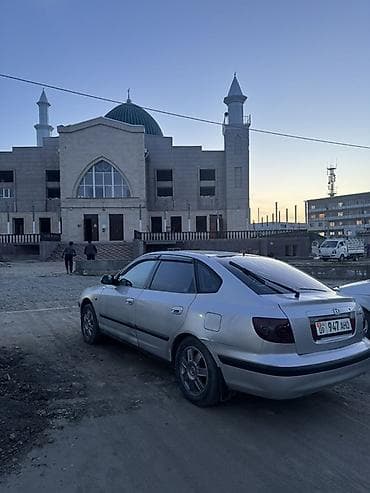 аренда авто ош камри: Hyundai Elantra: 2004 г., 1.6 л, Автомат, Седан — 4