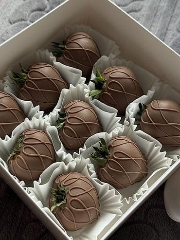 калиброванная черешня: Клубника В розницу — 10