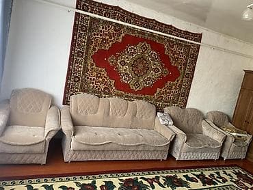 прокат одежды: Гарнитур для зала, Б/у, Диван, Платная доставка, цвет - Бежевый — 1