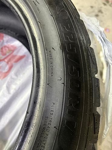 шины 22550 r17 лето бу: Зимняя резина комплект 225/50/17.
Один баллон с дефектом — 3