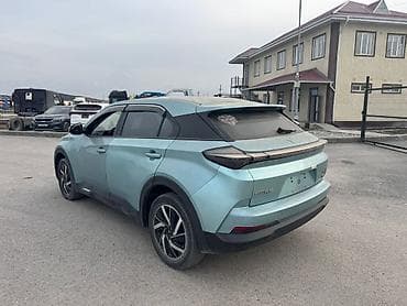 макси ош скутер: BYD : 2022 г., 0.1 л, Автомат, Электромобиль, Кроссовер — 3